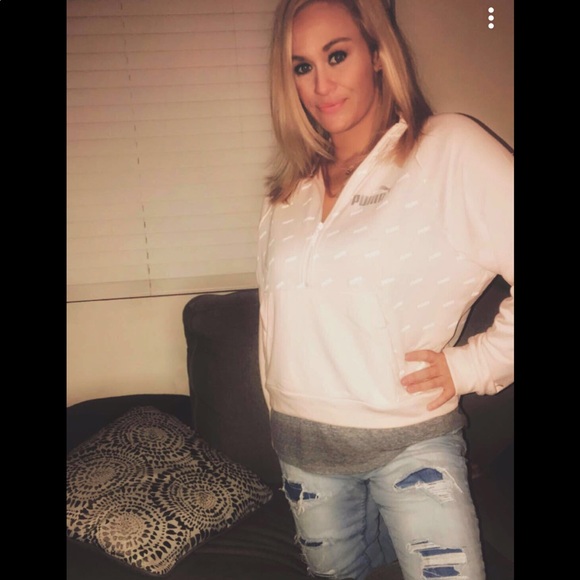 Meet your Posher, Kathy - Picture 2 of 6